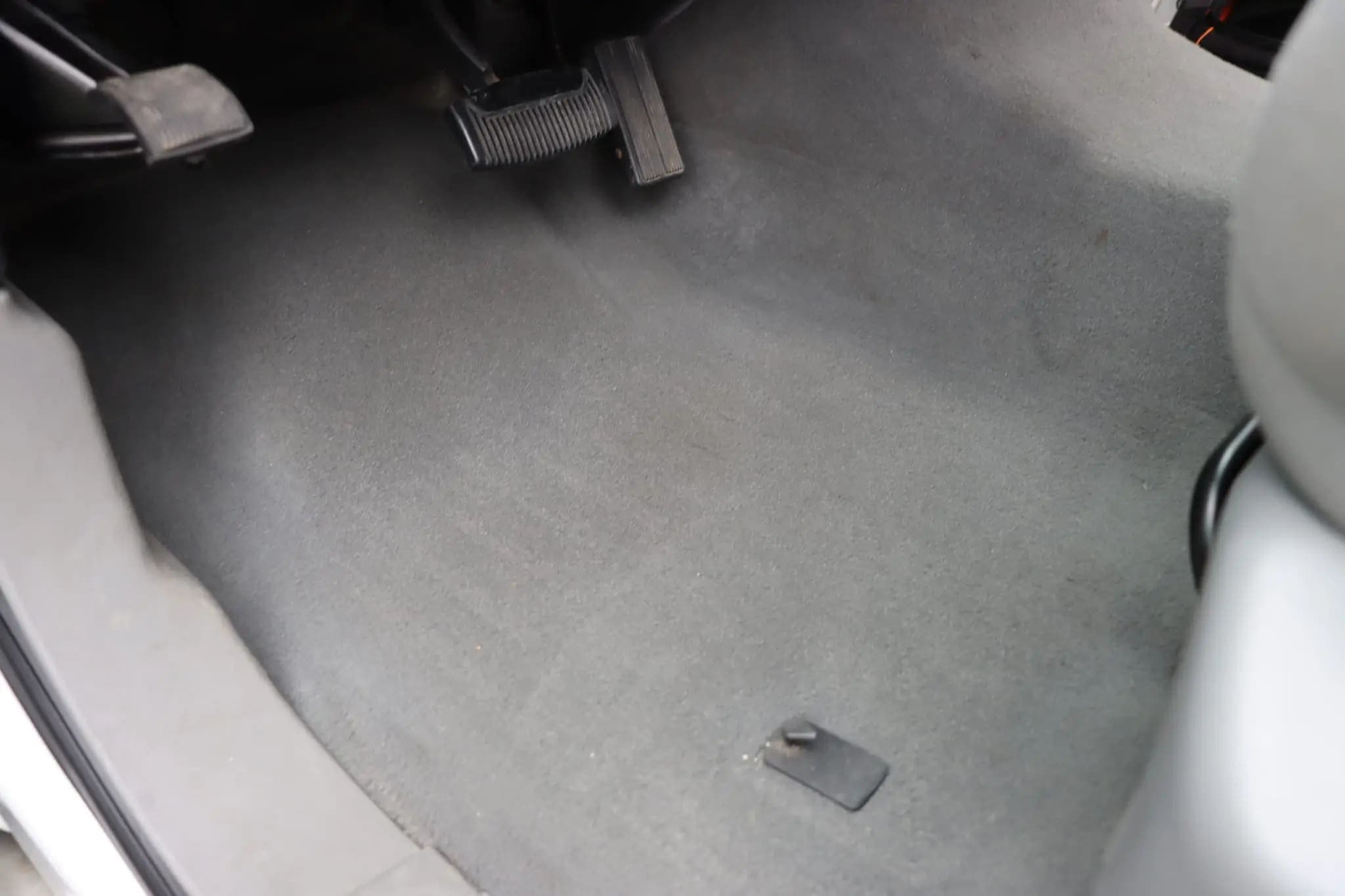 2005 Ford Excursion XLT Power Stroke 4×4, view